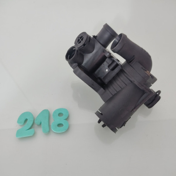 Carcaça Válvula Termostatica Volkswagen Polo 2003