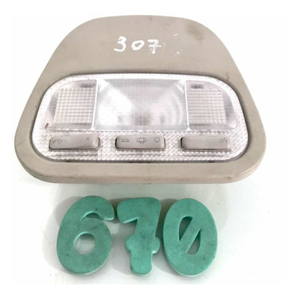 Luz Cortesia/ Moldura Peugeot 307