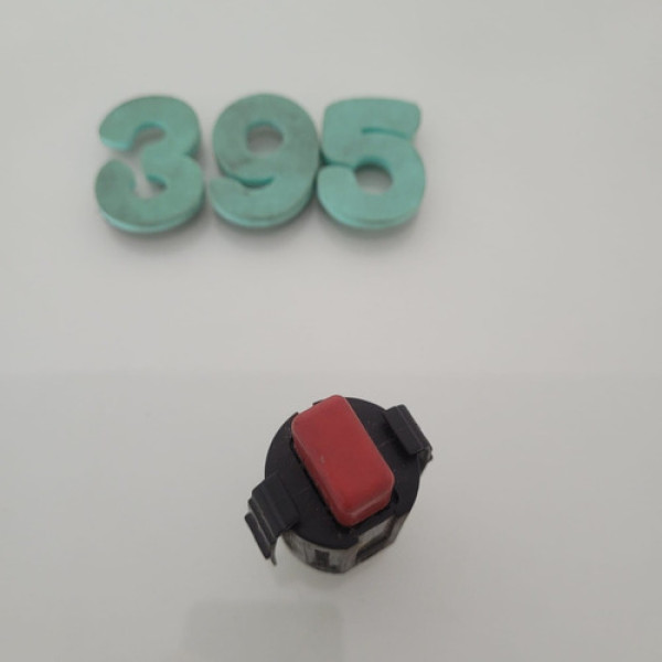 Botão Pisca Alerta Gm Monza Cod 93213043