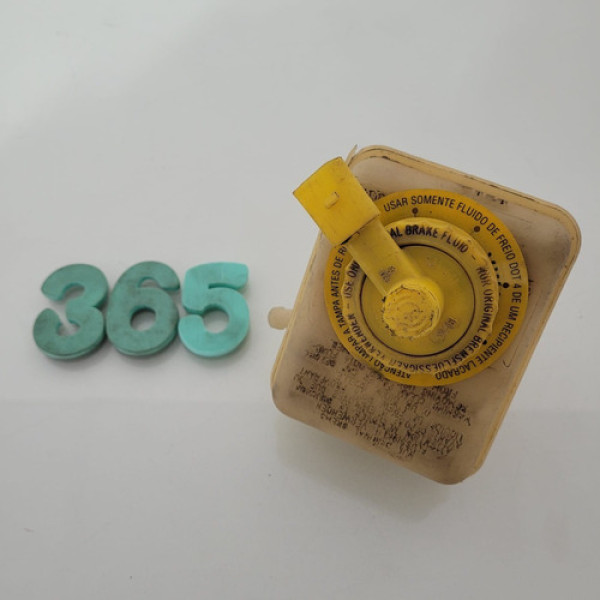 Reservatório Fluido De Freio Vw Golf 1999 A 2004