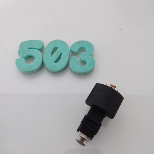 Sensor Luz De Freio / Pedal Gm Corsa Montana 09149765  