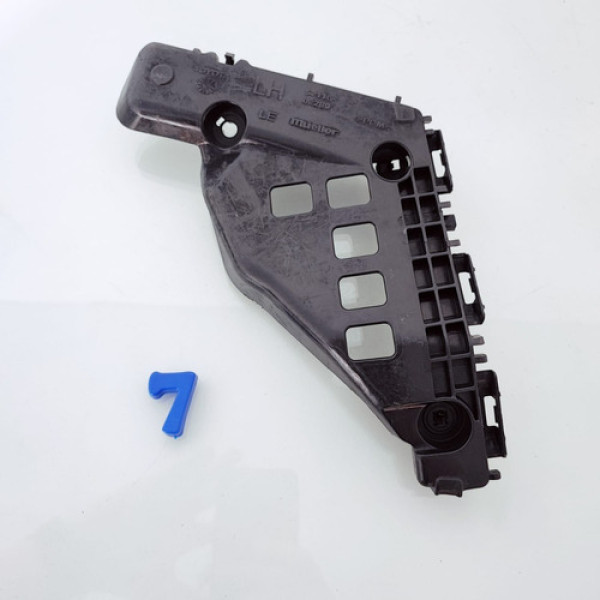 Guia Parachoque Dianteiro Esquerdo Toyota Corolla 2015 Cx 7