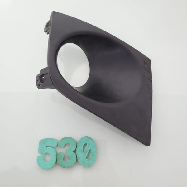 Moldura Farol Milha Lado Direito Nissan Versa Cod 62256em30a