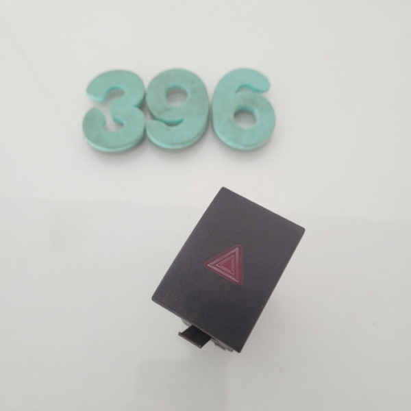 Botão Pisca Alerta Vw Gol G3