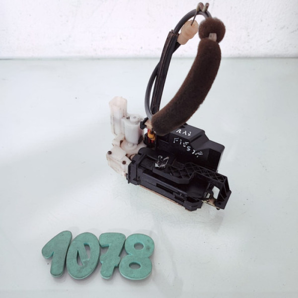 Fechadura Porta Traseira Esquerda Ford Fiesta 2004 Cx 1078