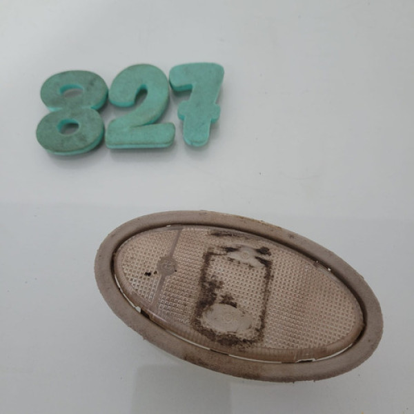 Luz Cortesia Teto Gm Celta Cx 827