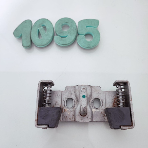 Batente Da Fechadura Do Porta Malas Vw Gol G6 Cx 1095