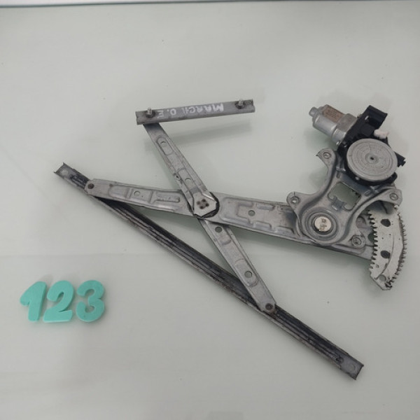 Máquina Vidro Elétrico Dianteiro Esquerdo Nissan March 