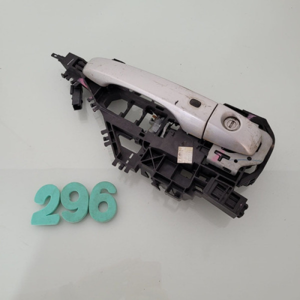 Maçaneta Porta Dianteira Esquerda Dodge Journey