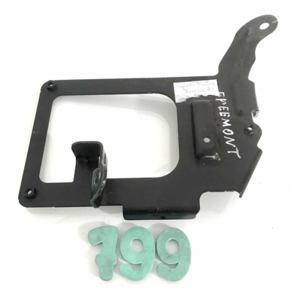 Suporte Módulo Injeção Fiat Freemont Cód 68082660aa - Cx 799