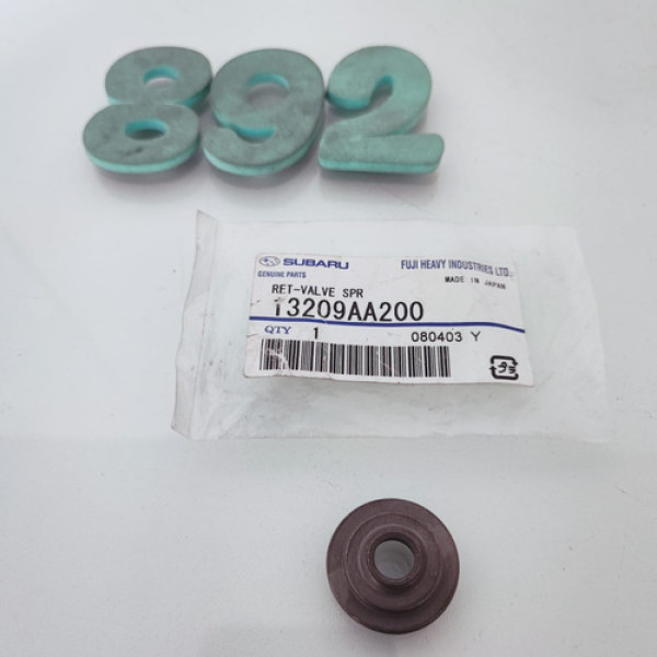 Retentor De Válvula Do Motor Subaru Impreza 2.5  Cx 892