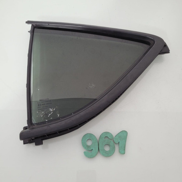 Vidro Fixo Traseiro Esquerdo Nissan Versa Cx 961