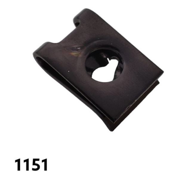 Porca Da Grade Dianteira Hyundai I30 Cod 1335705037b