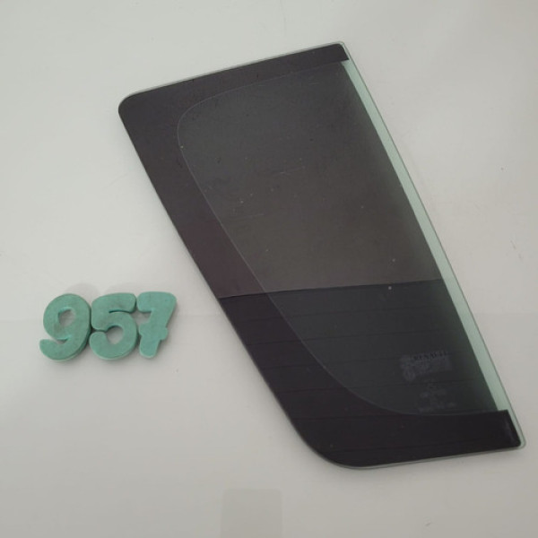 Vidro Fixo Traseiro Direito Renault Sandero 2015 Cx 957