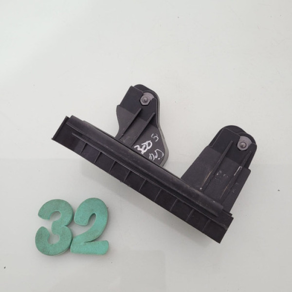 Guia Vidro Porta Dianteira Direita Peugeot 3008 Cx 32