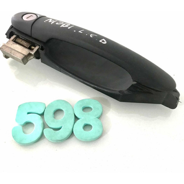 Maçaneta Dianteira Esquerda Fiat Mobi