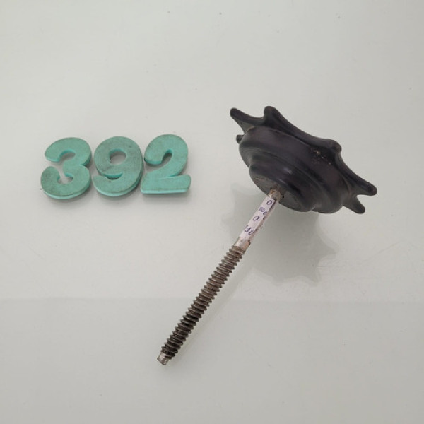 Parafuso Fixação Estepe Vw Gol G5 Cod 377601983a