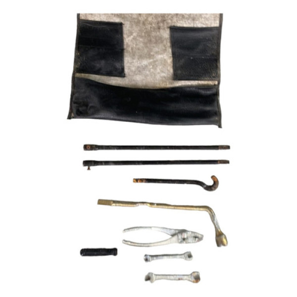 Kit De Chaves Do Estepe Original Toyota Hilux