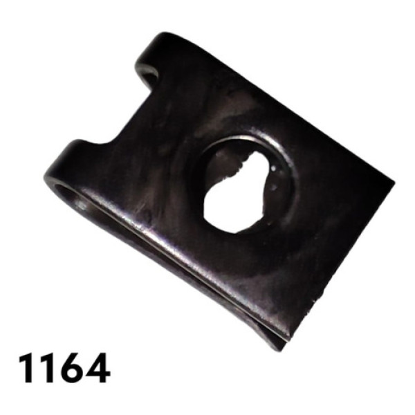 Porca Da Grade Dianteira Hyundai Elantra Cod 1335705037b