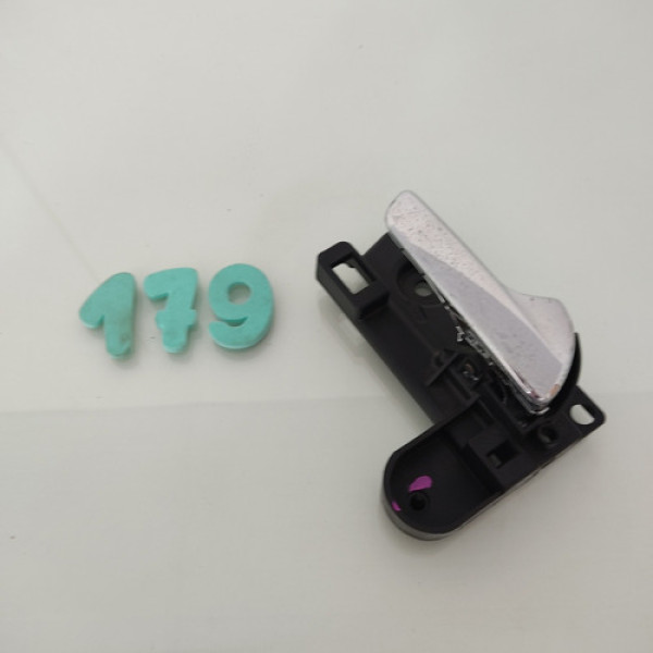 Maçaneta Interna Dianteira Direita Fiat Freemont 