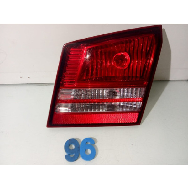Lanterna Tampa Traseira Direita  Dodge Journey 2.7 V6 2009