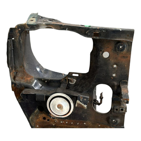 Retalho Alojamento Farol Lado Direito Mitsubishi 05/10