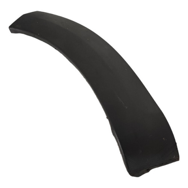 Aplique Parachoque Dianteiro Direito Vw Saveiro 2010 A 2013 