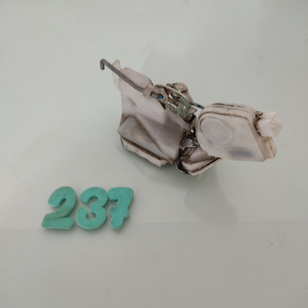 Fechadura Porta Traseira Direita Mitsubishi Pajero Full 