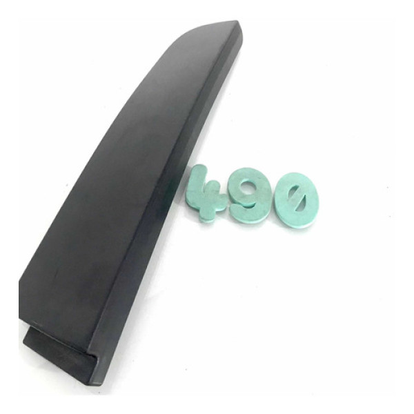 Moldura Coluna Traseira Direita Nissan Tiida 2010 - Cx 490