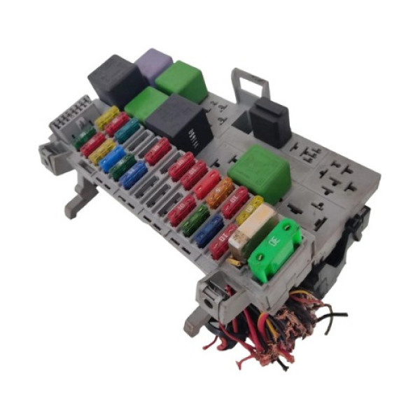 Caixa Fusíveis Gm Corsa Classic 2013  Cx 131  .