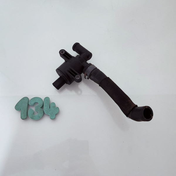 Bomba De Água Auxiliar Audi A3 2015 Cod 4h0121671d Cx 134