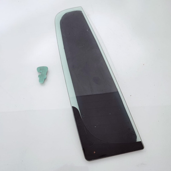 Vidro Fixo Traseiro Direito Vw Amarok Cx 7f