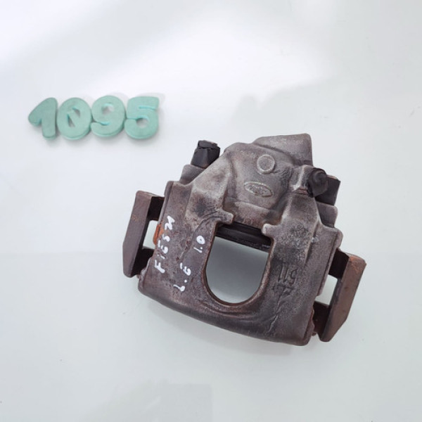 Pinça De Freio Dianteiro Esquerdo Ford Fiesta 2004 Cx 1095