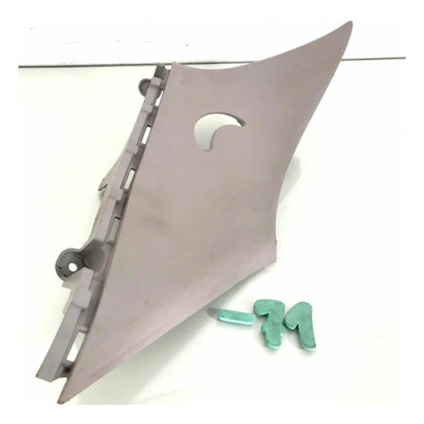 Moldura Coluna Cinto Traseiro Lado Direito Hyundai Hb20