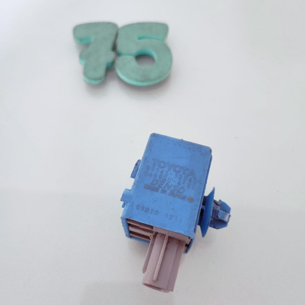 Relé De Bloqueio Da Porta Toyota Hilux Sw4 Cx 75