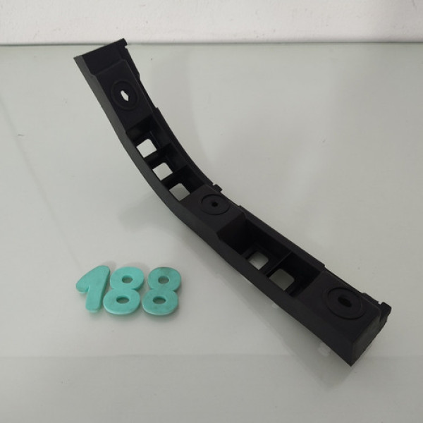 Guia Parachoque Traseiro Lado Esquerdo Vw Saveiro G5 