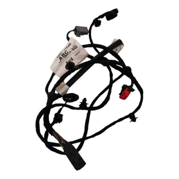 Chicote Tampa Traseira Ford New Fiesta 