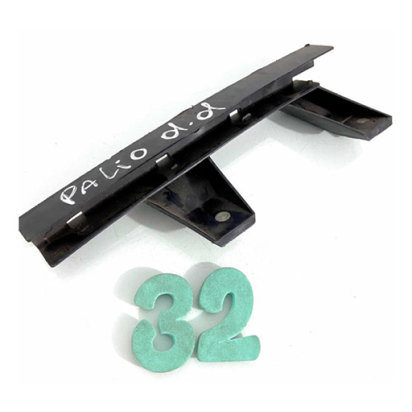 Guia De Vidro Lado Direito Dianteiro Fiat Palio - Cx 32