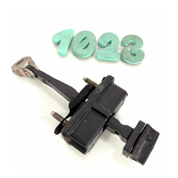Limitador De Porta Dianteira Esquerda Fiat Argo - Cx 1023