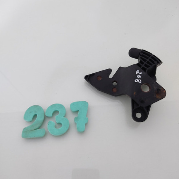 Trava Banco Traseiro Lado Direito Peugeot 208