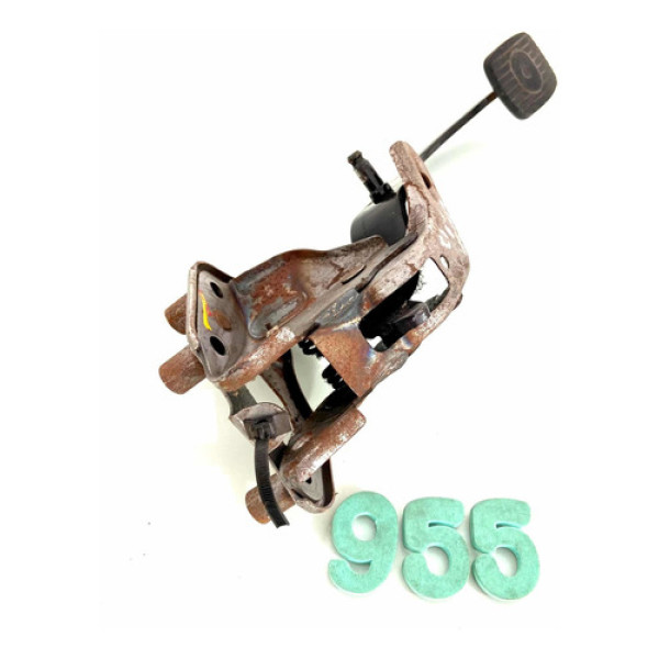 Pedal Embreagem Nissan Livina 2012 1.8 Original - Cx 955