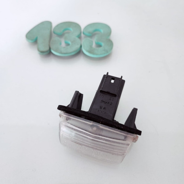 Lanterna Da Placa Traseira Citroën C3 Picasso Cx 133