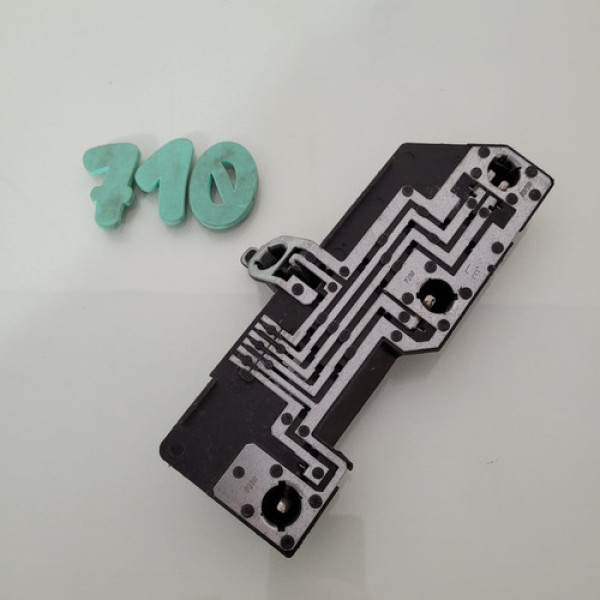 Circuito Lanterna Traseira Esquerda Renault Clio Sedan