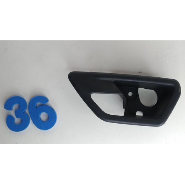 Moldura Maçaneta Interna Lado Esquerdo Dodge Journey 2010
