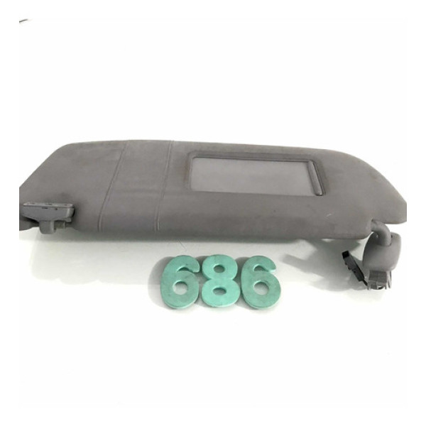 Quebra Sol Lado Direito Audi A3 01/06  Original 8d0857552