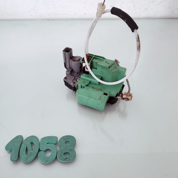 Fechadura Porta Dianteira Esquerda Fiat Uno Vivace Cx 1058