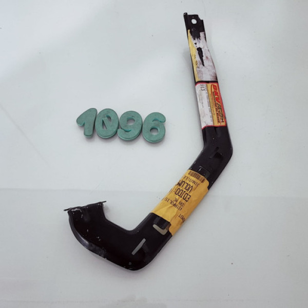 Suporte Do Parachoque Dianteiro Esquerdo Hyundai Hb20 Cx1096