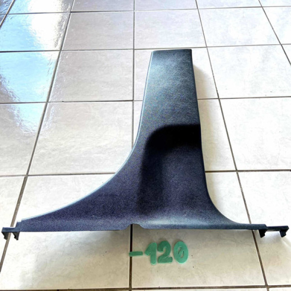 Acabamento Coluna Traseira L. Direito Fiat Freemont - S-120