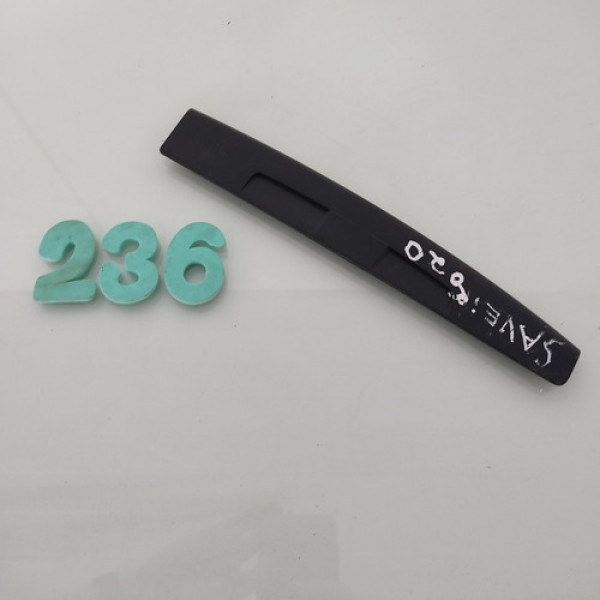 Acabamento Lanterna Traseira Lado Esquerdo Vw Saveiro G7