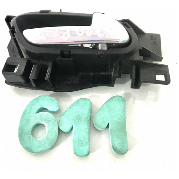 Maçaneta Interna Dianteiro Traseiro/ Dianteiro  Peugeot 3008